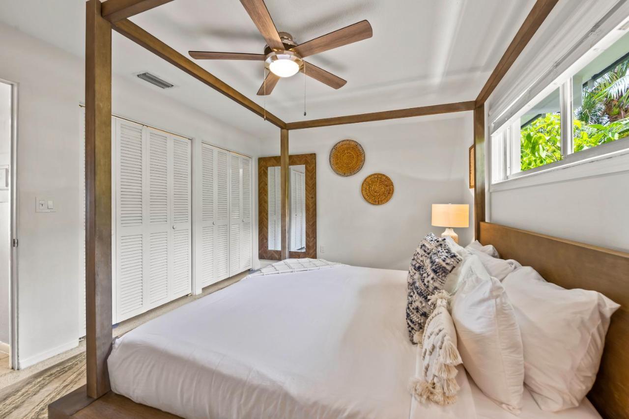 Bali Hai Beachfront Resort And Spa Holmes Beach Extérieur photo