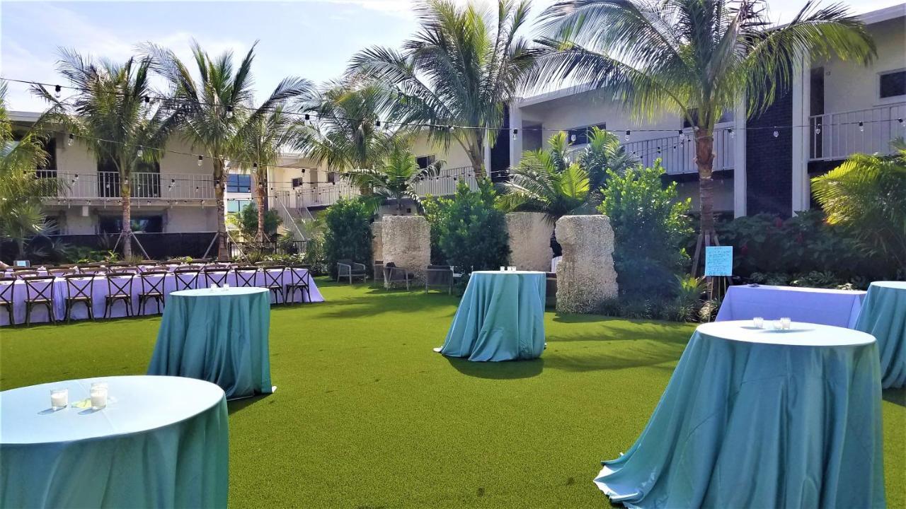 Bali Hai Beachfront Resort And Spa Holmes Beach Extérieur photo