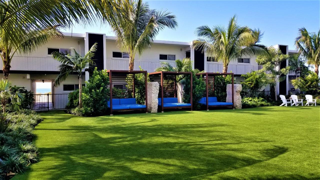 Bali Hai Beachfront Resort And Spa Holmes Beach Extérieur photo